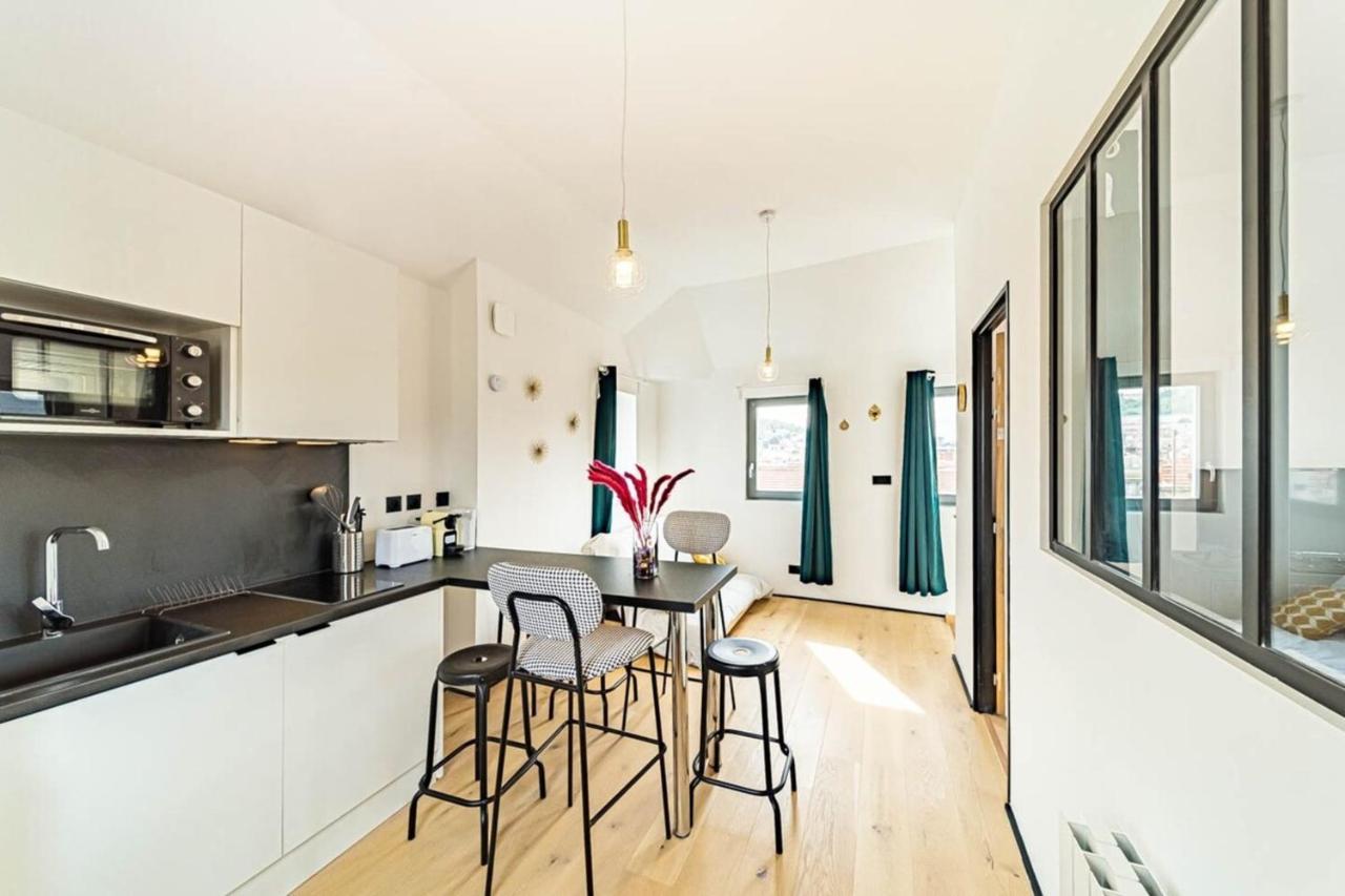 The Pizay Duplex Cozy 2 People - Metro Hotel De Ville Ліон Екстер'єр фото