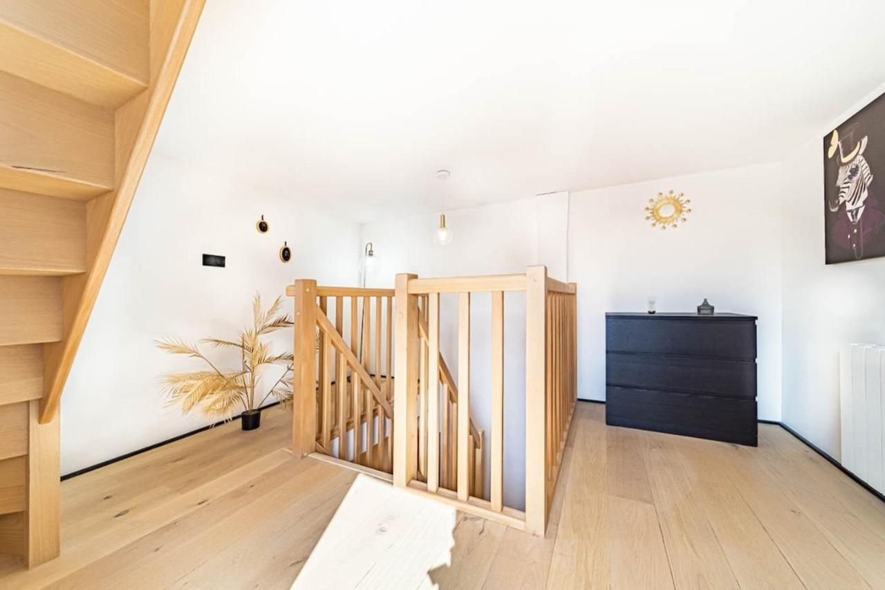 The Pizay Duplex Cozy 2 People - Metro Hotel De Ville Ліон Екстер'єр фото
